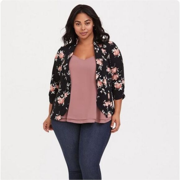 Torrid Knit Crepe Drape Blazer Black Floral 3/4 Sleeve Women's Plus size 2X - Picture 2 of 10